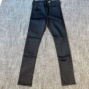 H&M Skinny Jeans